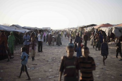 Market at Bokolmayo refugee camp.