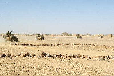 A military operation in the Malian desert.
