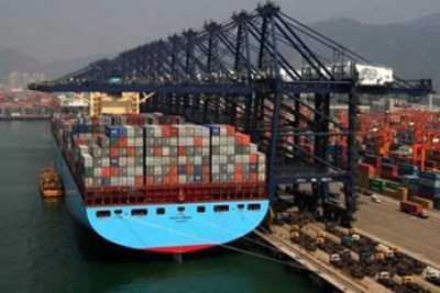 Cargo offloading in Lagos