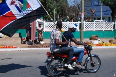 Party supporters show their colours in Mozambique.