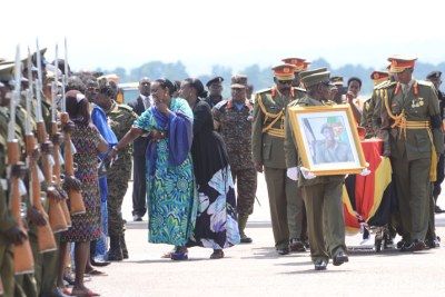 Body of Gen Aronda Nyakairima at Entebbe airport