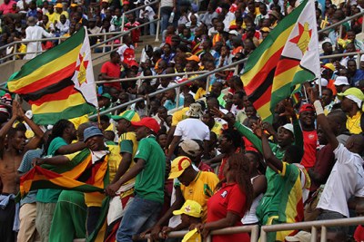 Zimbabwe soccer fans (file photo).