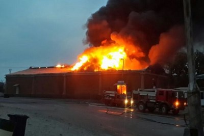 Beitbridge Warehouse up in flames (file photo).