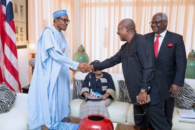Buhari hosts West African leaders.