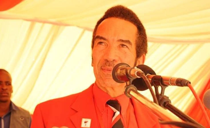 Botswana Leader To Look For Wife Once He Retires Allafrica Com Bekijk wat yarona struikmans (yaronax) heeft ontdekt op pinterest, 's werelds grootste verzameling ideeen. botswana leader to look for wife once