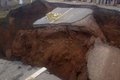 The road at Suswa caved in due to heavy rains.