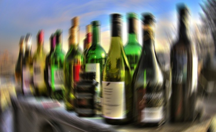 Zimbabwe Black Market Imported Beer Sellers Make A Killing As Local Alcohol Prices Soar Allafrica Com