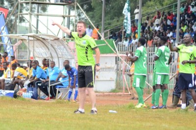 Gor Mahia head coach Dylan Kerr shouts instructions from the touchline (file photo).