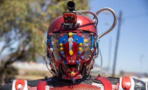 Bridgetown Man Makes Robots from Scrap