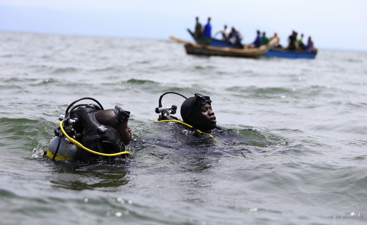 boat cruise uganda accident