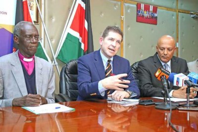 From left: Ethics and Anti-Corruption Commission chairman Eliud Wabukala, U.S. ambassador Kyle McCarter and EACC chief executive officer Twalib Mbarak address the media at Integrity Centre (file photo).