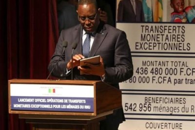 Le président Macky Sall lors du lancement officiel opérations de transferts monétaires exceptionels pour les plus démunis.