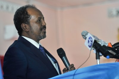 The president of Somalia, Hassan Sheikh Mohamud addresses guests during the inauguration ceremony for Hirshabelle President, Ali Abdullahi Osoble held in Jowhar on October 22, 2016.